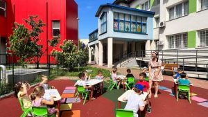 Încep înscrierile pentru programele “Grădiniţa de Vară” şi “Şcoala de Vară” 2026