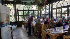 Ajutor și sprijin pentru sute de vârstnici de Paște