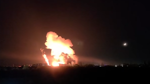 ELCEN: Incendiul de la CET Vest nu va afecta consumul de energie electrică din București