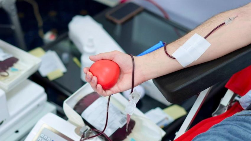 Acţiune de donare de sânge, la Ministerul Sănătăţii