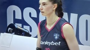 Egalitate in semifinalele Diviziei A1 la volei feminin