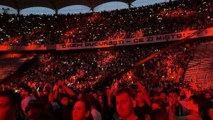 Peste 40 de mii de oameni, uniți de muzică într-o țară străină: concertul lui Max Korzh de la Arena Națională