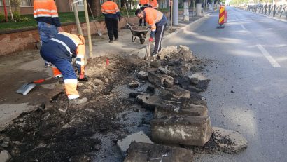 Continuă reparațiile și reabilitarea străzilor din Sectorul 5