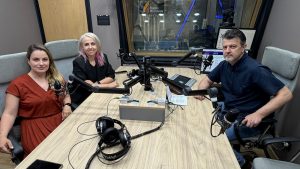 Postările online pot deveni riscante - Iulia Stănescu și Sabina Cornovac