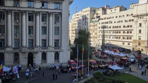 Poliţist, pompier sau jandarm pentru o zi, la MAI
