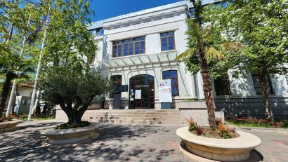 Proiectul privind construirea de spaţii comerciale pe un teren din strada Postăvarul – respins