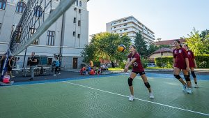 Programe de vară și reguli noi pentru utilizarea terenurilor de sport ale școlilor din Sectorul 1