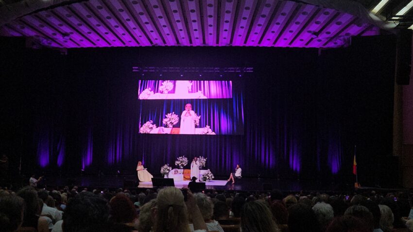 Gestionarea emoțiilor, predată de Sri Sri Ravi Shankar