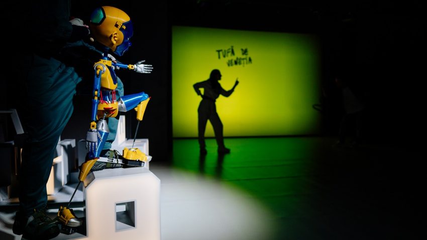 „Harta lui Elian”, primul spectacol din România dedicat copiilor cu dislexie, prezentat la Teatrul Excelsior