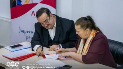 Cultura ajunge în spitalele din București. Adolescenții internați vor participa la ateliere de teatru