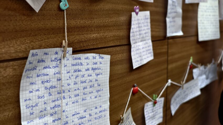 Sesiuni de prevenire a adicţiilor şi bullyingului