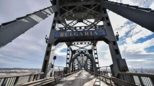 Circulaţia pe Podul Prieteniei va fi oprită temporar sâmbătă
