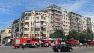 Incendiu într-un bloc de pe Calea Moșilor