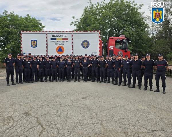 Un nou contingent de pompieri pleacă în Franţa