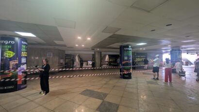 Metrorex: Degajare de fum la staţia Universitate din cauza unui izolator