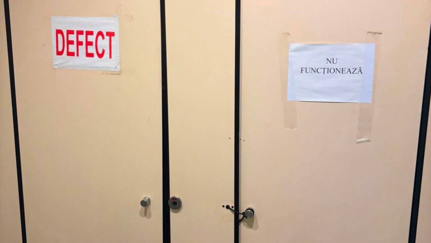 Prefectul Capitalei a cerut ca toaletele din pasajul de la Universitate să fie redeschise