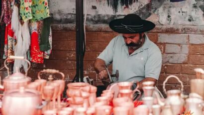 Balkanik Festival se mută în Parcul Tei. Trei zile de muzică, artă contemporană, ateliere și experiențe urbane