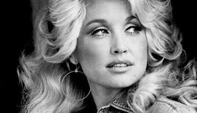S-a stins regina muzicii country, DOLLY PARTON