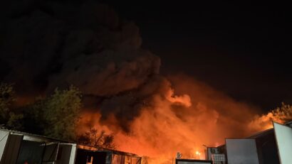 ISUBIF: Incendiu la o hală, pe strada Marginei, sectorul 1