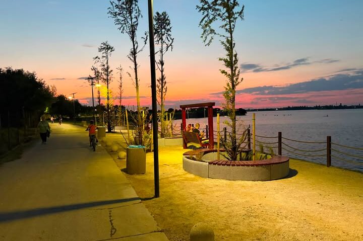 Sector 6: Intensitatea iluminatului în parcuri şi locuri de joacă, diminuată la circa 50%