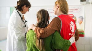Adolescenţii români au o prevalenţă ridicată a comportamentelor de risc