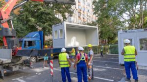 Șantier la blocul din Rahova, afectat de explozie