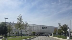 Patinoarul „Berceni Arena” va purta numele legendarului hocheist Doru Tureanu