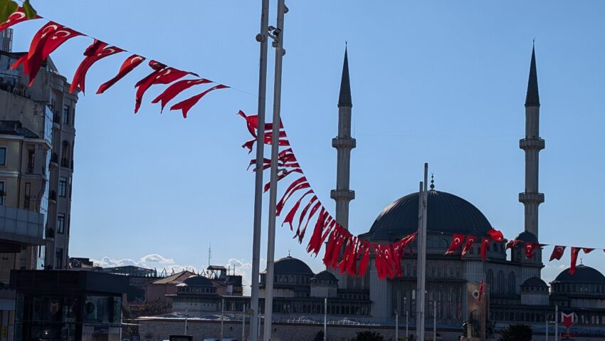Atenţionare de călătorie: Turcia – cod roşu de vreme rea în regiunea Istanbul