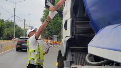 Camioanele și tirurile vor circula după reguli noi în București din 2027. Cum se schimbă taxele și amenzile